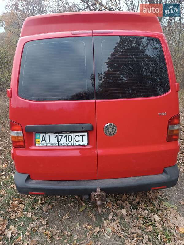 Мінівен Volkswagen Transporter 2005 в Чорнобаї