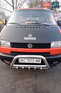 Минивэн Volkswagen Transporter 2000 в Нововолынске