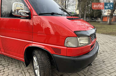 Мінівен Volkswagen Transporter 2001 в Кам'янець-Подільському