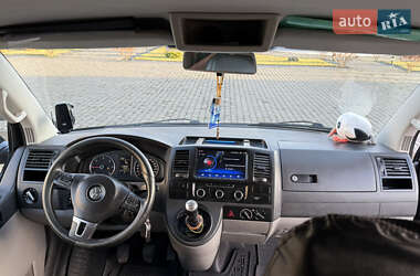 Минивэн Volkswagen Transporter 2009 в 