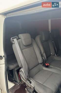 Грузовой фургон Volkswagen Transporter 2012 в 