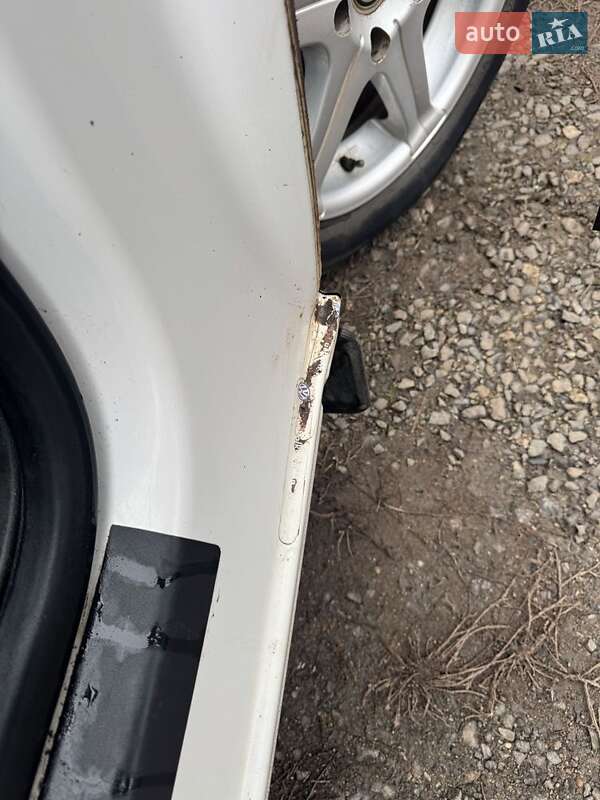 Грузовой фургон Volkswagen Transporter 2012 в Кривом Роге