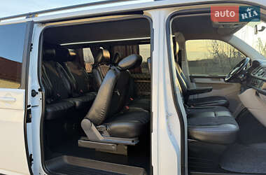 Минивэн Volkswagen Transporter 2018 в 