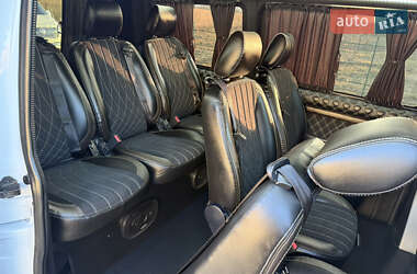 Минивэн Volkswagen Transporter 2018 в 