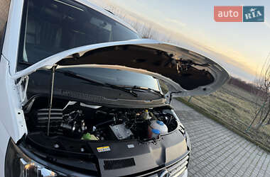 Минивэн Volkswagen Transporter 2018 в 