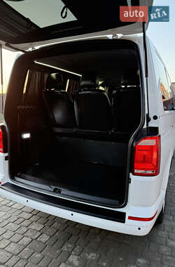 Минивэн Volkswagen Transporter 2018 в 