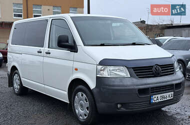 Минивэн Volkswagen Transporter 2004 в Ровно