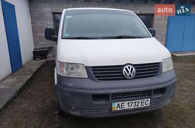 Вантажний фургон Volkswagen Transporter 2009 в Дніпрі