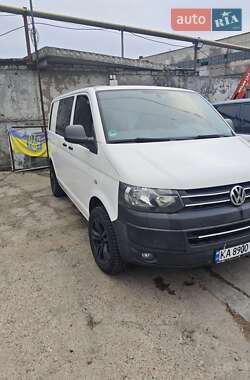 Мінівен Volkswagen Transporter 2015 в Києві