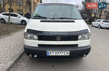 Минивэн Volkswagen Transporter 2000 в Ивано-Франковске