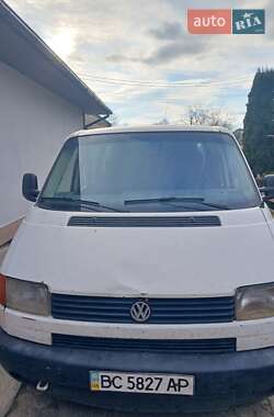 Грузопассажирский фургон Volkswagen Transporter 2001 в Стрые