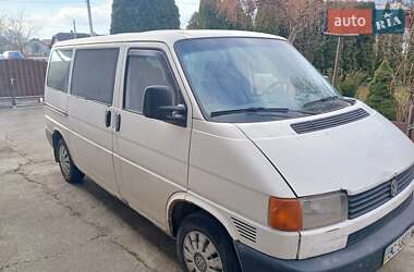 Грузопассажирский фургон Volkswagen Transporter 2001 в 