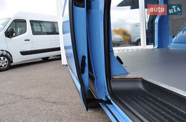 Грузовой фургон Volkswagen Transporter 2021 в 
