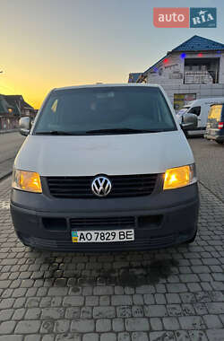 Грузовой фургон Volkswagen Transporter 2005 в 