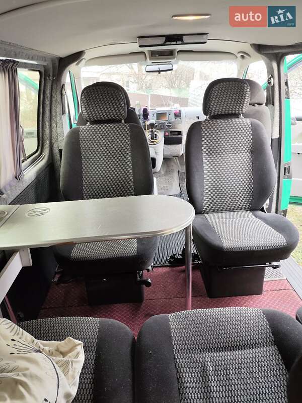 Минивэн Volkswagen Transporter 2007 в Киеве