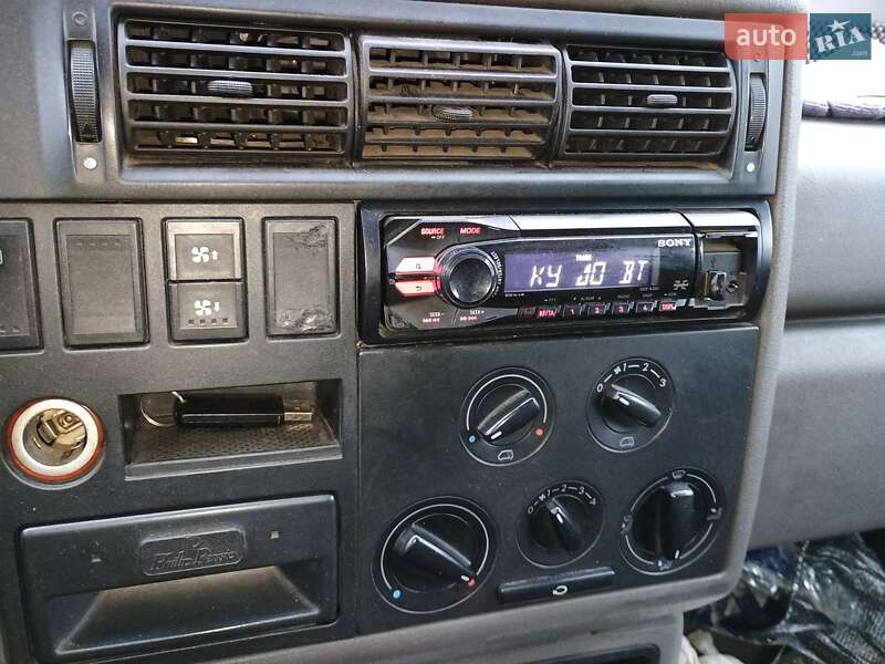 Минивэн Volkswagen Transporter 2002 в Днепре