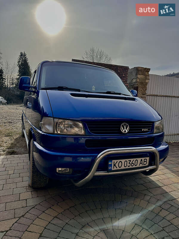 Мінівен Volkswagen Transporter 2003 в Нижніх Воротах