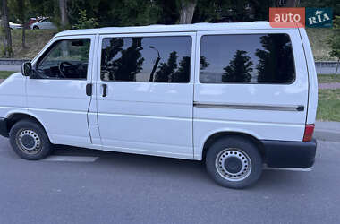 Минивэн Volkswagen Transporter 2001 в 