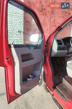 Минивэн Volkswagen Transporter 2008 в 