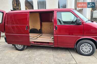 Грузовой фургон Volkswagen Transporter 2001 в 