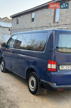 Мінівен Volkswagen Transporter 2006 в Новояворівську