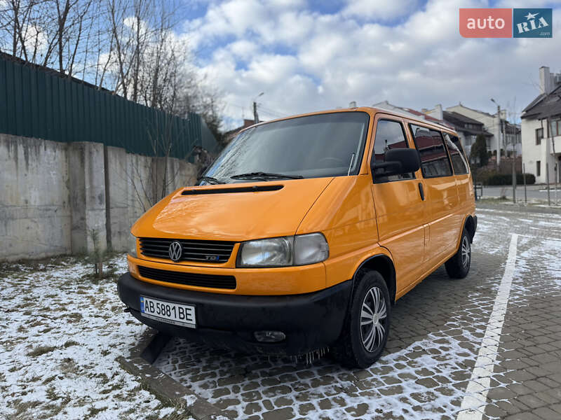 Минивэн Volkswagen Transporter 2003 в Виннице