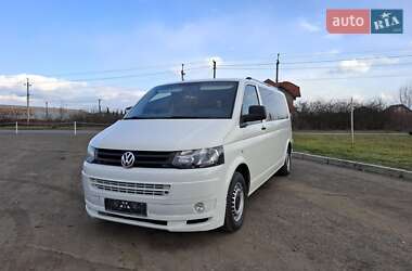 Мінівен Volkswagen Transporter 2015 в Ужгороді