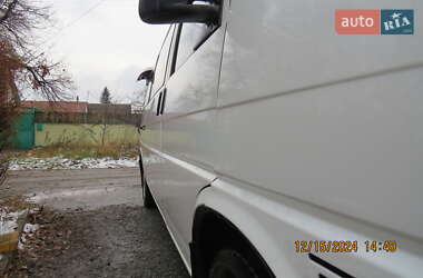 Минивэн Volkswagen Transporter 2000 в 