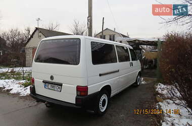 Минивэн Volkswagen Transporter 2000 в 