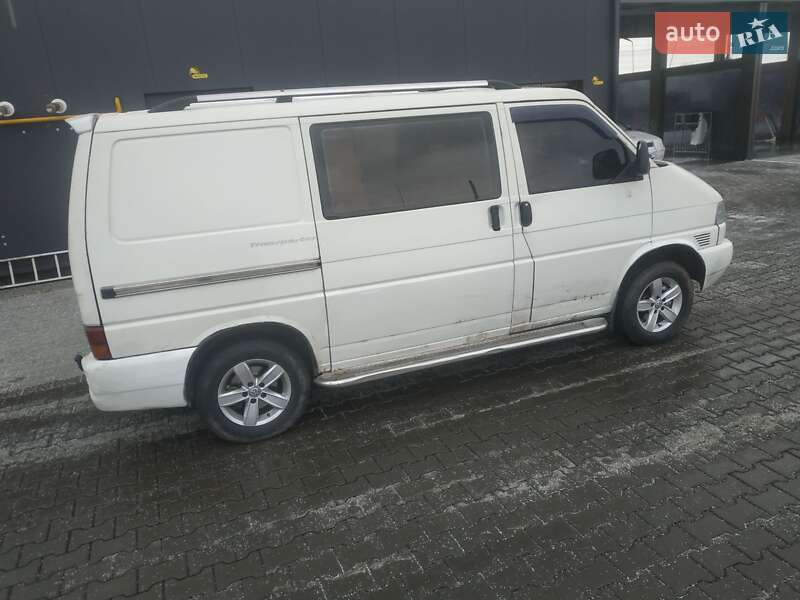 Мінівен Volkswagen Transporter 2000 в Вінниці