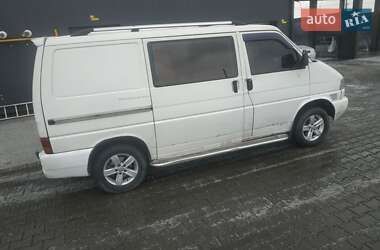 Минивэн Volkswagen Transporter 2000 в 