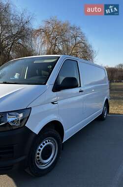 Грузовой фургон Volkswagen Transporter 2019 в 