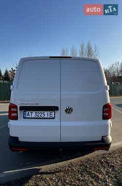 Грузовой фургон Volkswagen Transporter 2019 в 