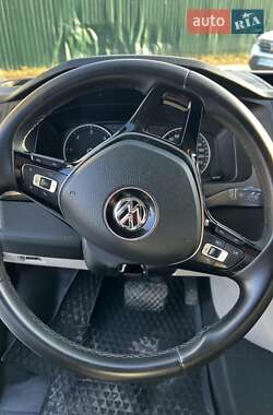 Грузовой фургон Volkswagen Transporter 2019 в 
