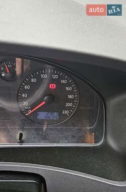 Минивэн Volkswagen Transporter 2005 в 