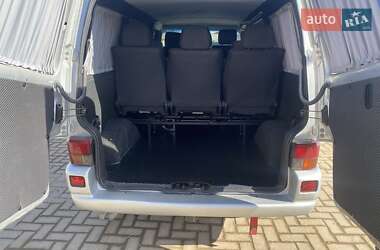 Минивэн Volkswagen Transporter 2001 в 