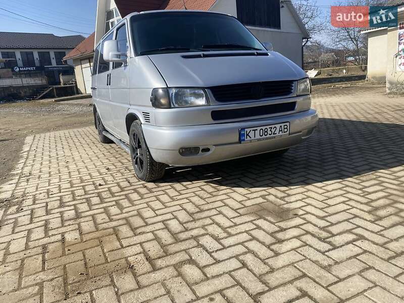 Минивэн Volkswagen Transporter 2001 в Косове