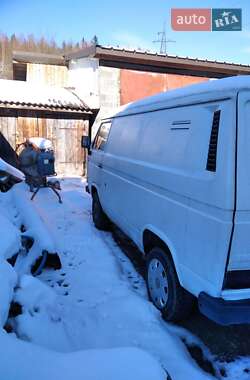 Грузовой фургон Volkswagen Transporter 1988 в Сколе