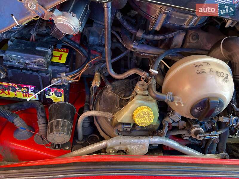 Минивэн Volkswagen Transporter 1999 в Гайсине