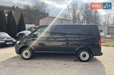 Минивэн Volkswagen Transporter 2020 в 
