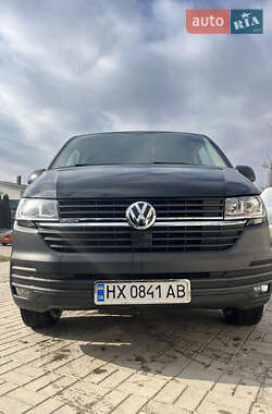 Минивэн Volkswagen Transporter 2020 в 
