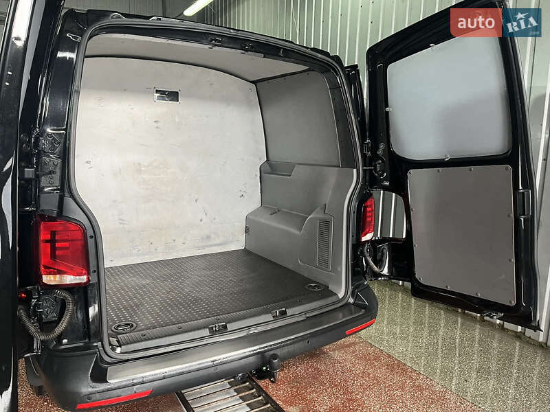 Минивэн Volkswagen Transporter 2020 в Каменец-Подольском