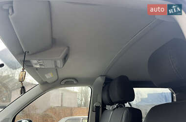 Минивэн Volkswagen Transporter 2020 в 