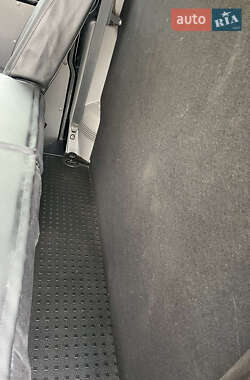 Минивэн Volkswagen Transporter 2020 в 