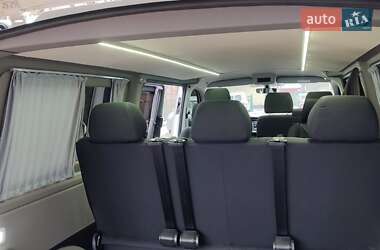 Минивэн Volkswagen Transporter 2020 в 