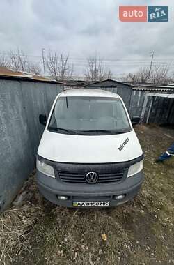 Минивэн Volkswagen Transporter 2006 в 