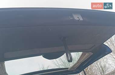 Минивэн Volkswagen Transporter 2011 в 