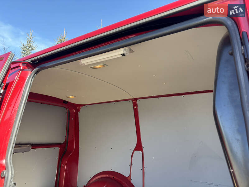 Грузовой фургон Volkswagen Transporter 2019 в Львове