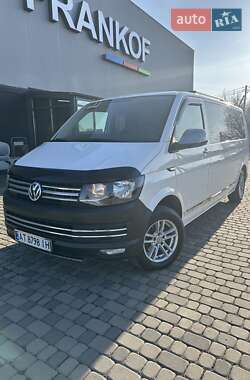 Минивэн Volkswagen Transporter 2017 в 