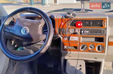 Минивэн Volkswagen Transporter 2002 в 
